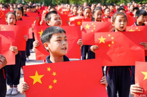 恒固貨架祝客戶朋友國慶節(jié)快樂